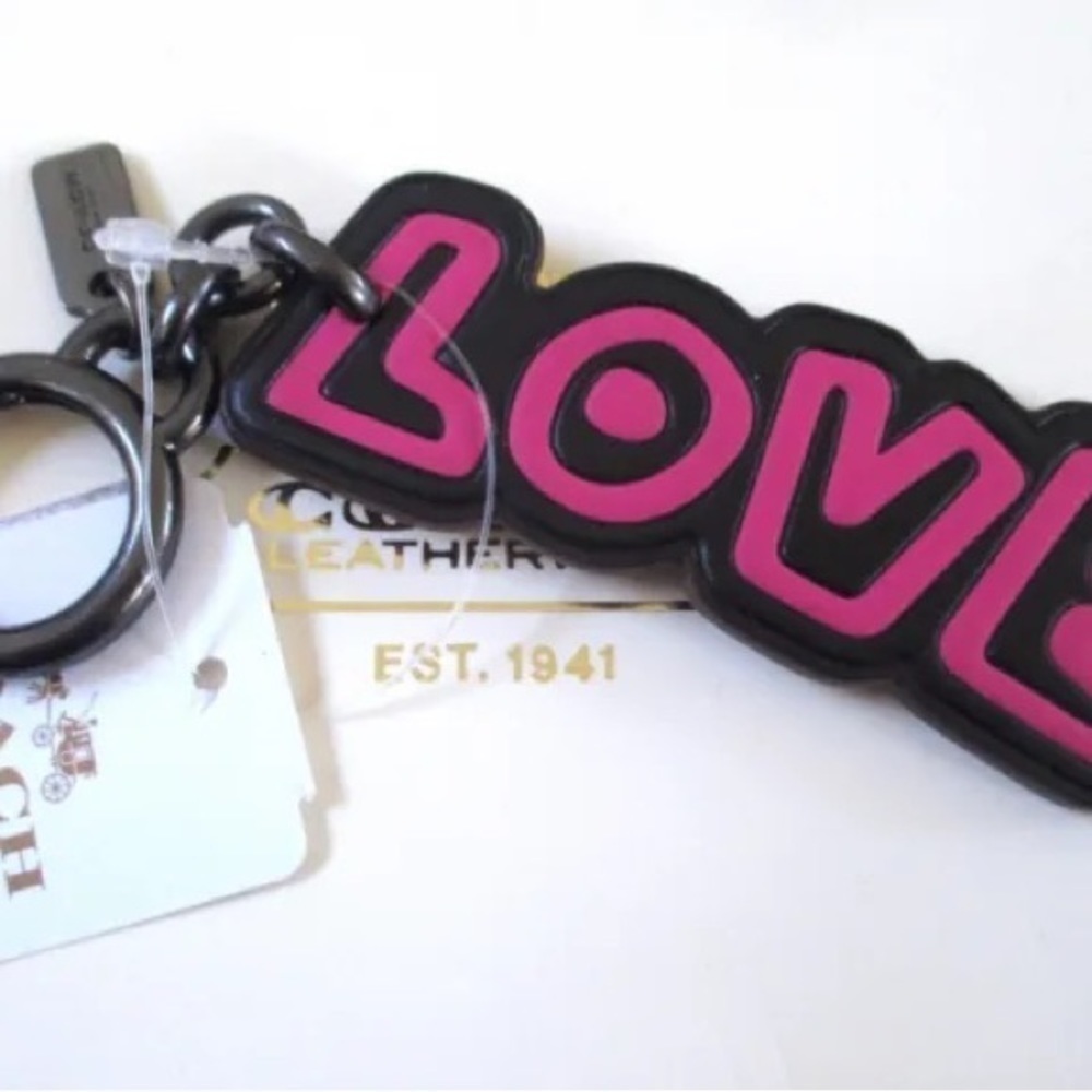 Coach Keith Haring LOVE Keychain Fob Limited Edition - Picture 5 of 8